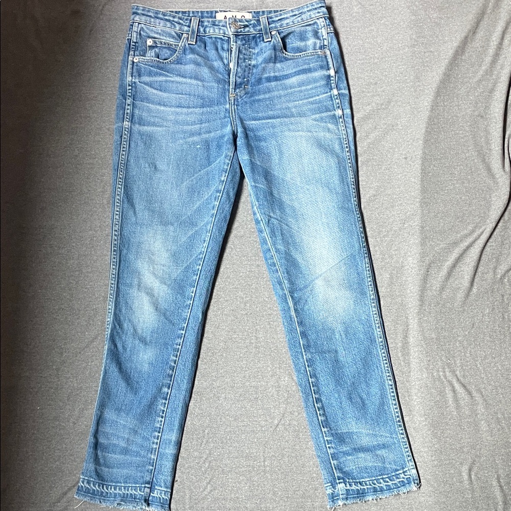 AMO Classic Denim Jeans